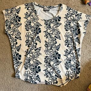 Women’s Kapalua Top